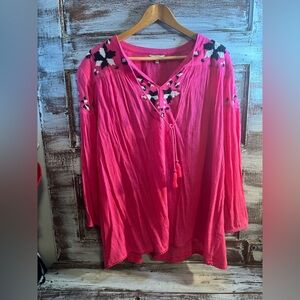 Crown & Ivy Pink Tunic with Black and White Embroidery